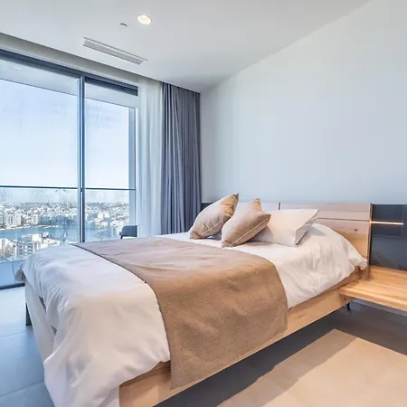 18th Floor Luxury With Common Pool In The Prestigious Mercury Towers By Renowned Zaha Hadid Architects * Saint Julian's