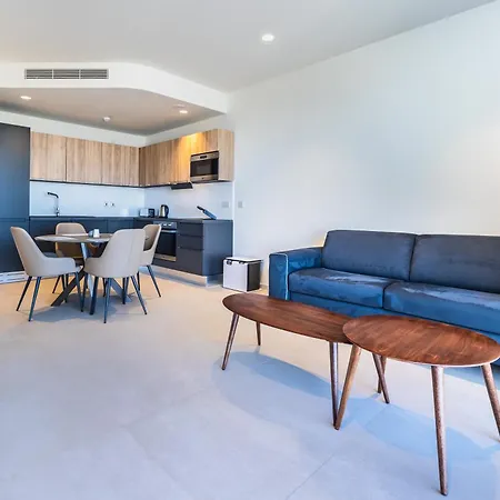 公寓 18th Floor Luxury With Common Pool In The Prestigious Mercury Towers By Renowned Zaha Hadid Architects *